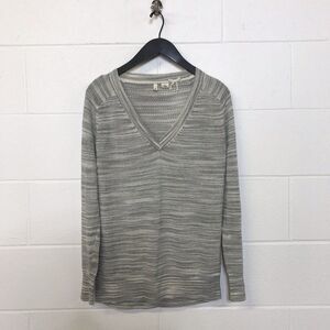 Anthropologie Moth Women's Sweater Gray Lightweight Knit Pullover V-Neck Size M